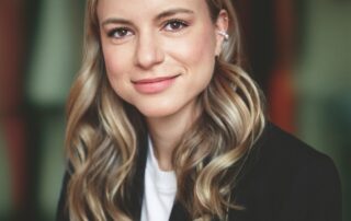 Portrait einer Frau Mitte 30